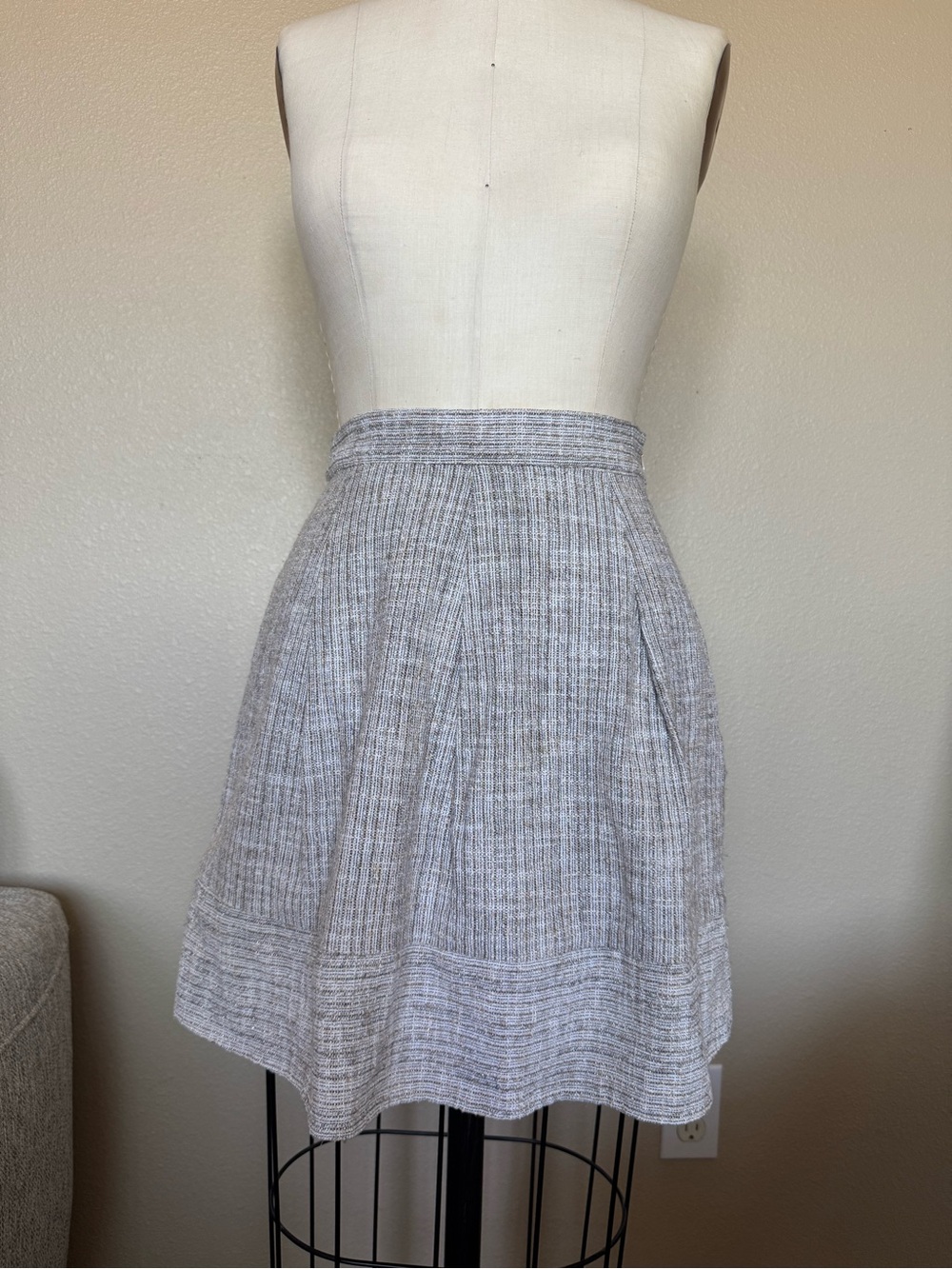 L'AGENCE Neutral Beige Textured A-Line Skirt